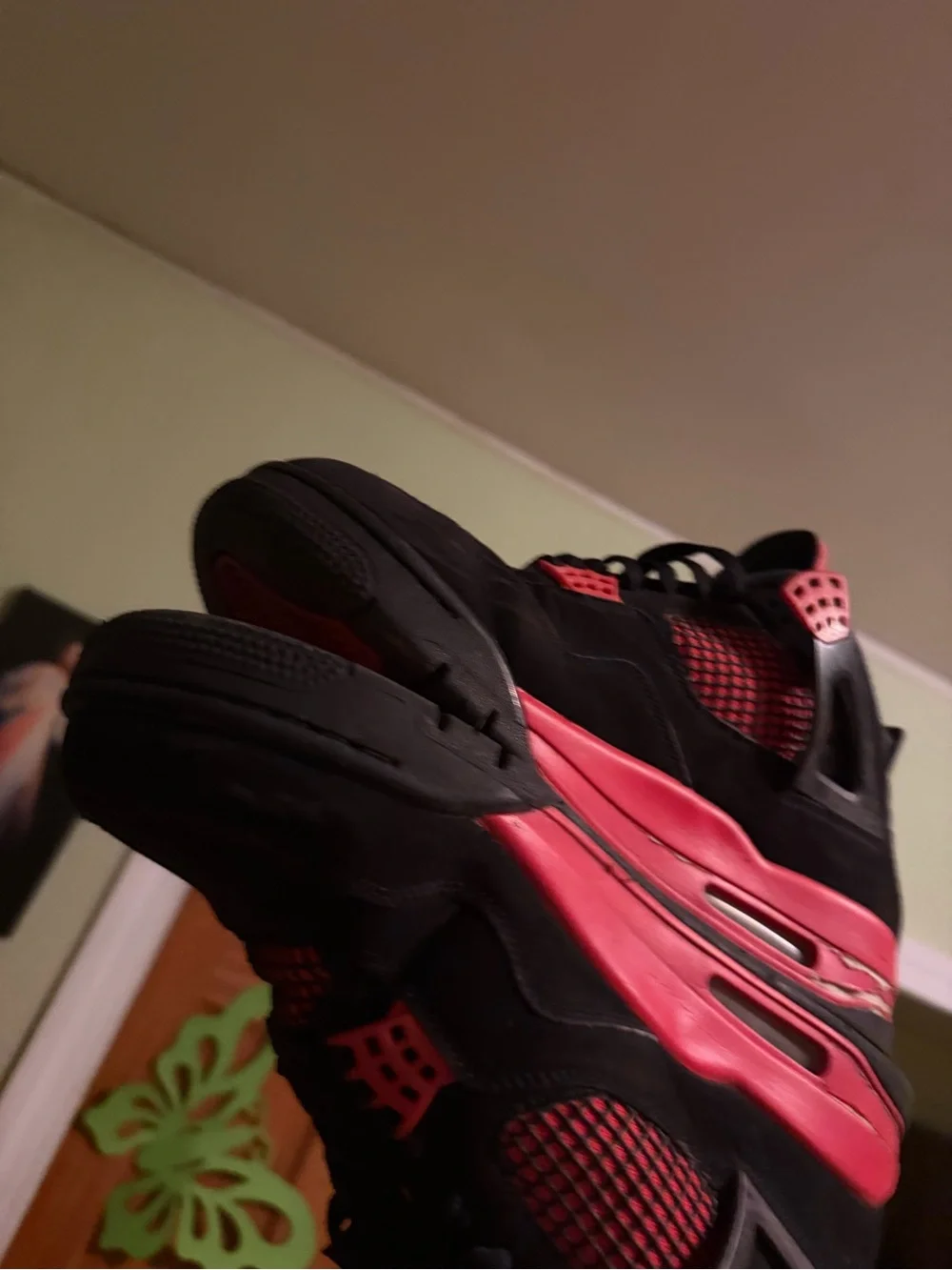 Jordan 4 Thunder size 11 worn with box